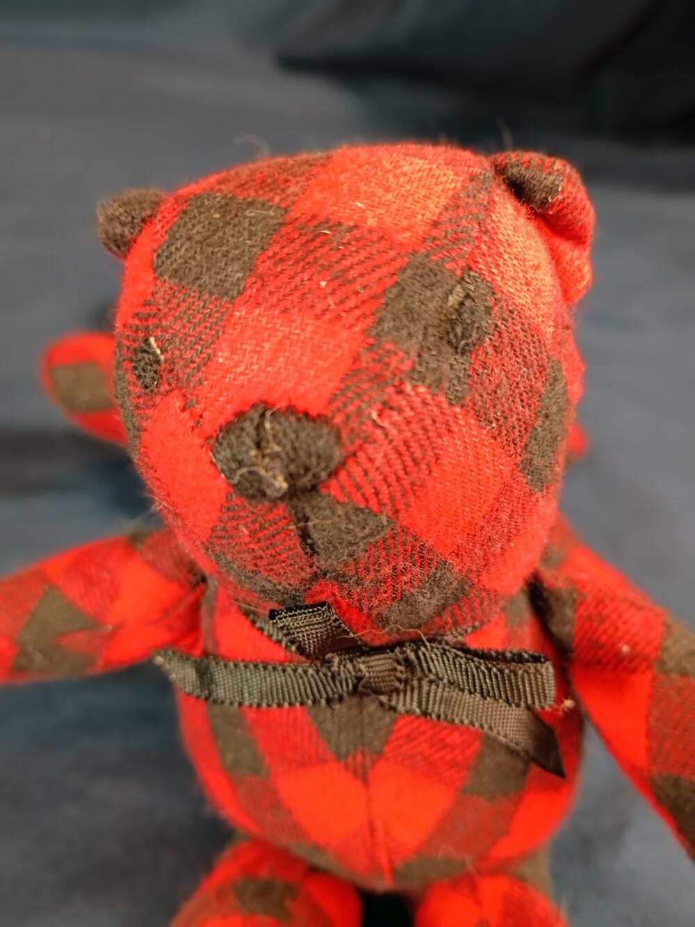 Vintage 1999 Red Black Plaid Teddy Bear Pair